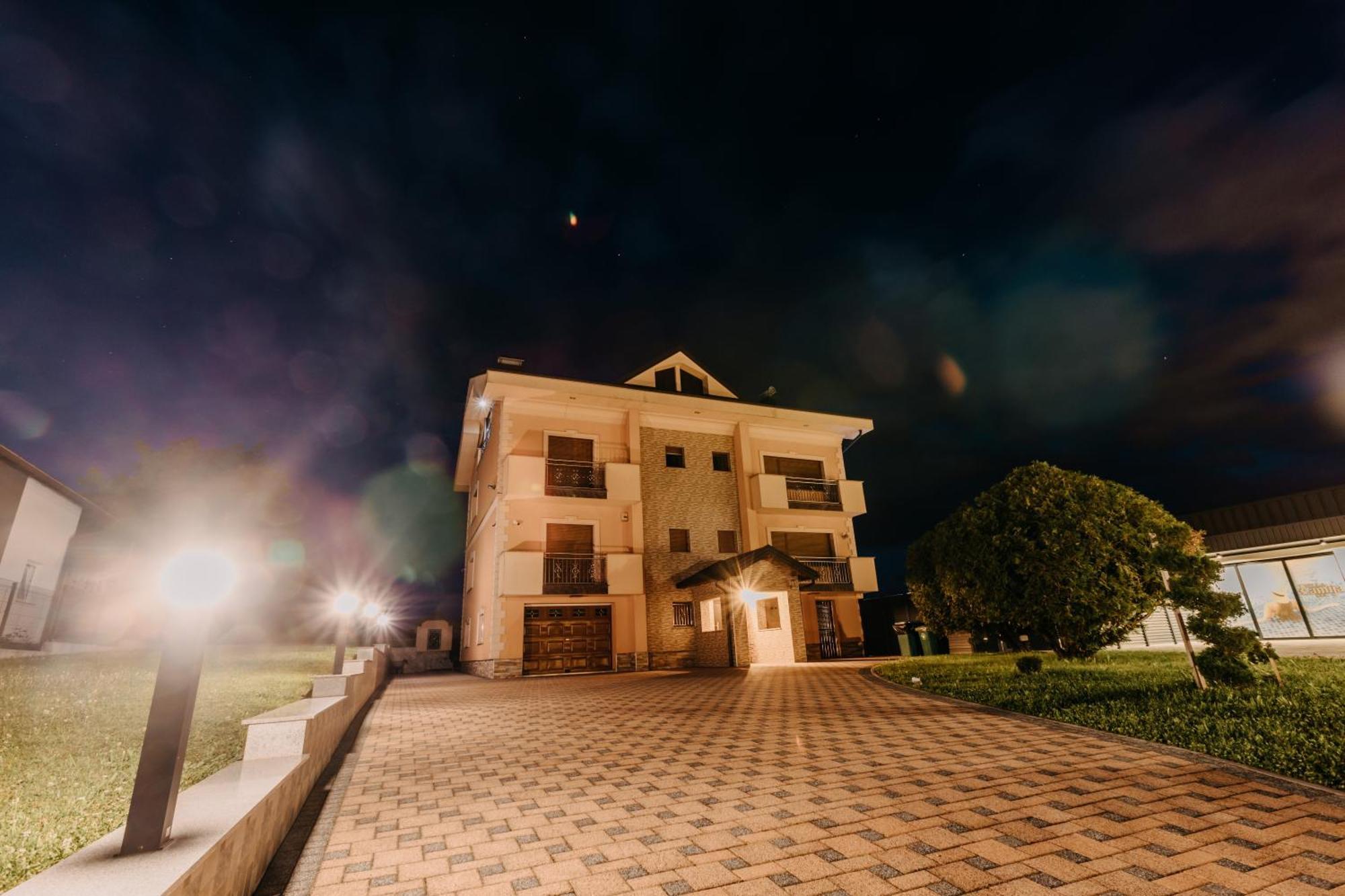 Villa Lamija Bihać Eksteriør bilde