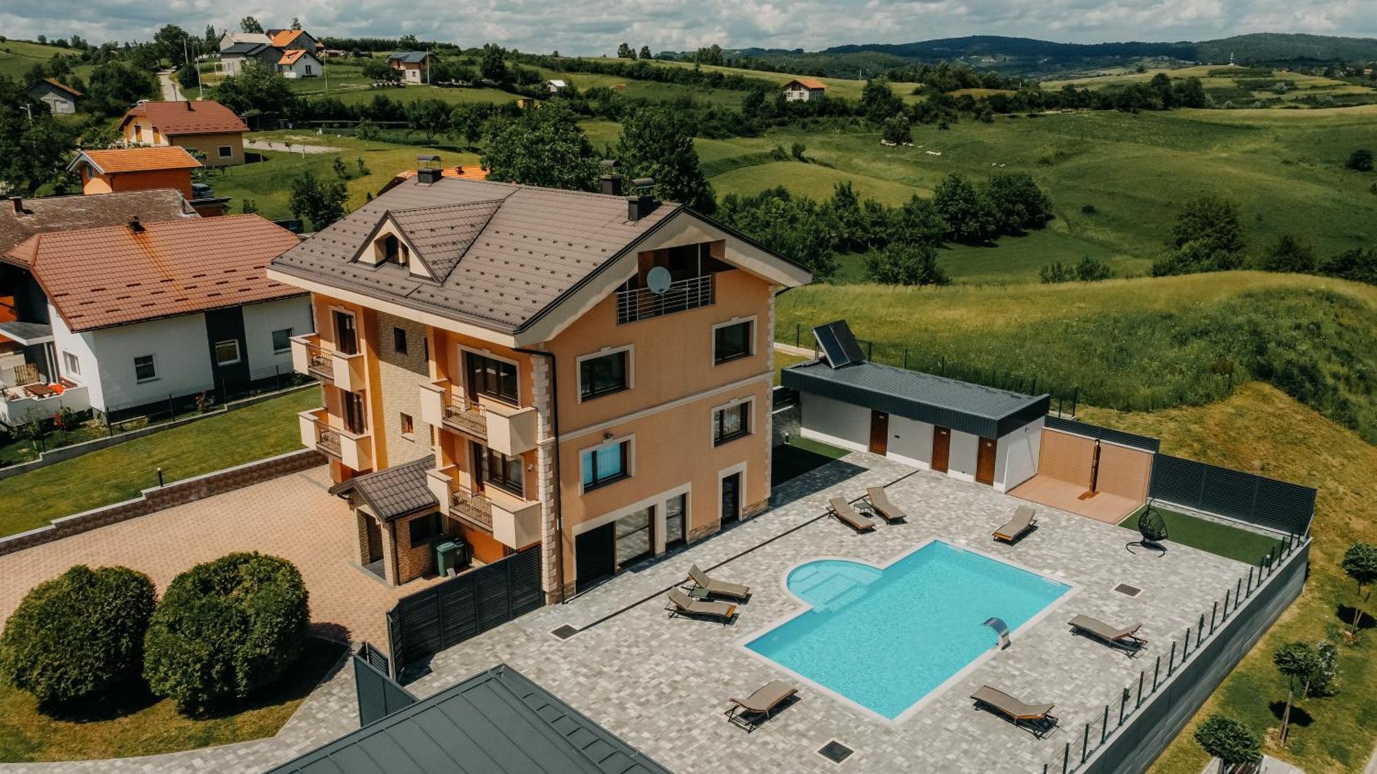 Villa Lamija Bihać Eksteriør bilde